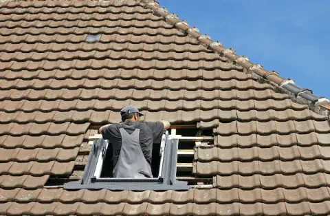Pose de velux - Houtaud